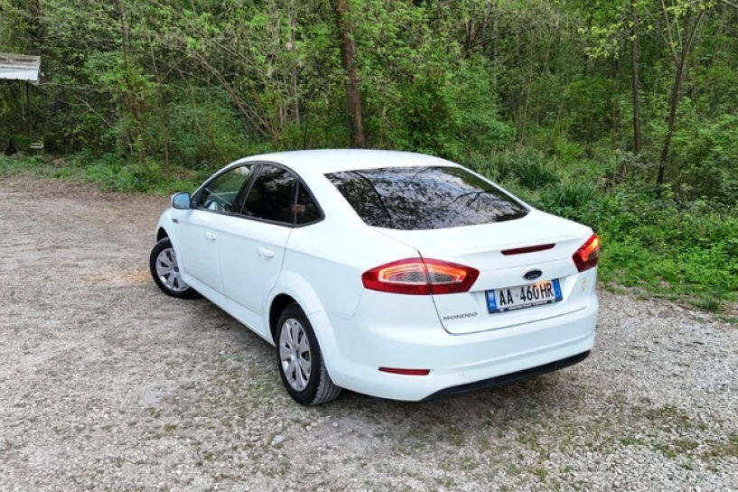 Rent a car in Tirana