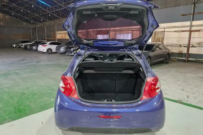 Rent a car in Tirana