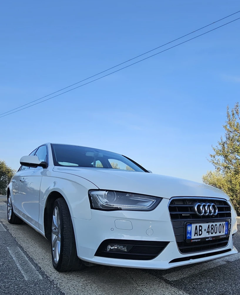 Louer une voiture à Tirana