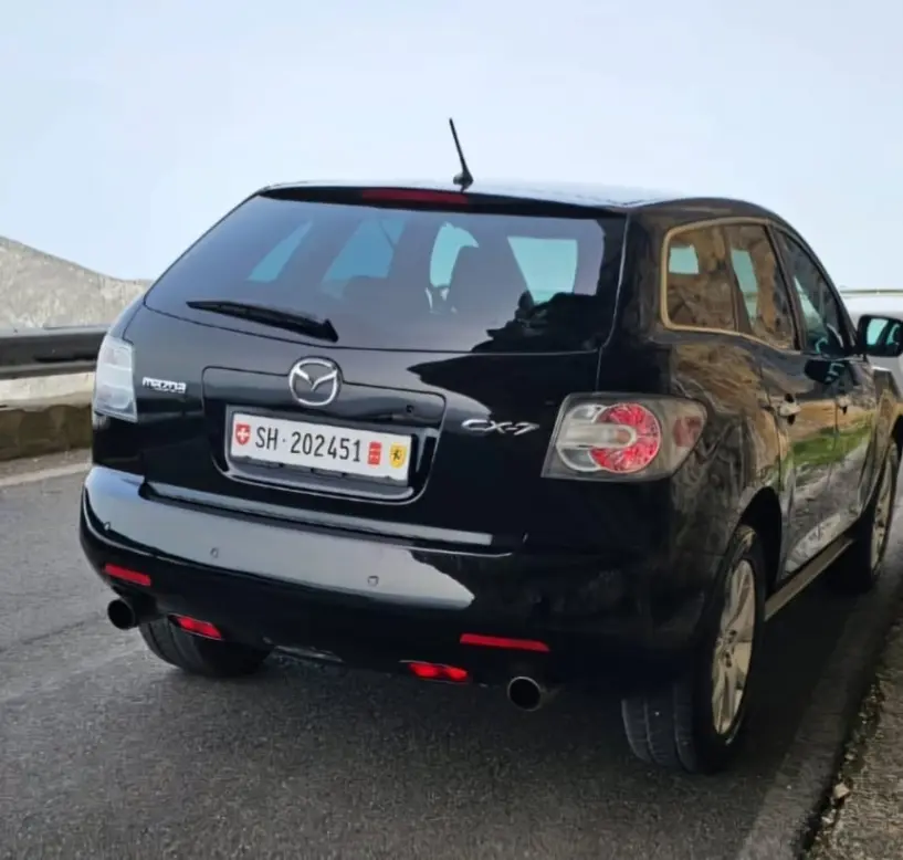 Wynajmij samochód w Tirana Wynajmij samochód w Tirana