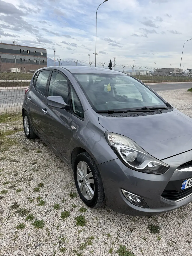 Rent a car in Tirana