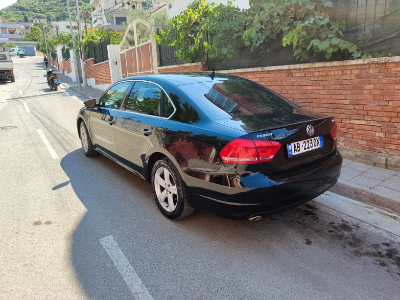 Rent a car in Tirana