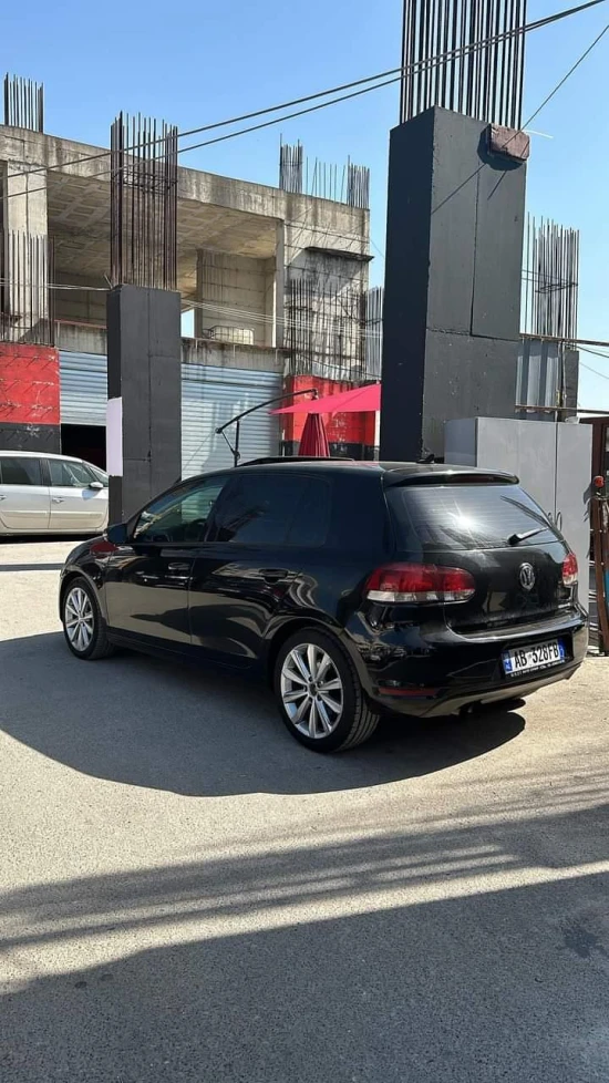 Rent a 2013 Volkswagen Golf 6 in Tirana