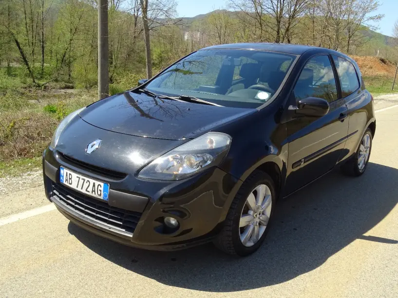 Rent a car in Sarandë