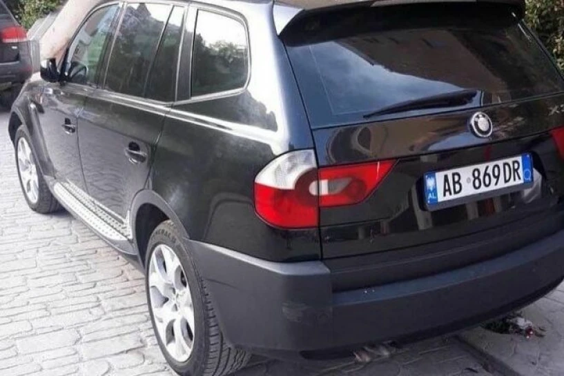 Rent a car in Tirana