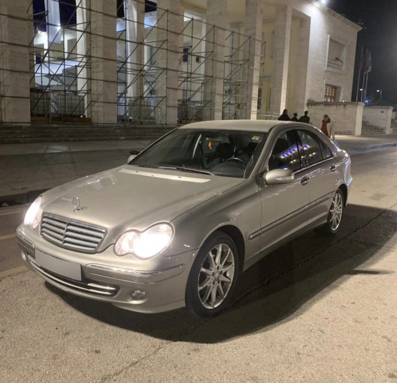 Rent a car in Tirana