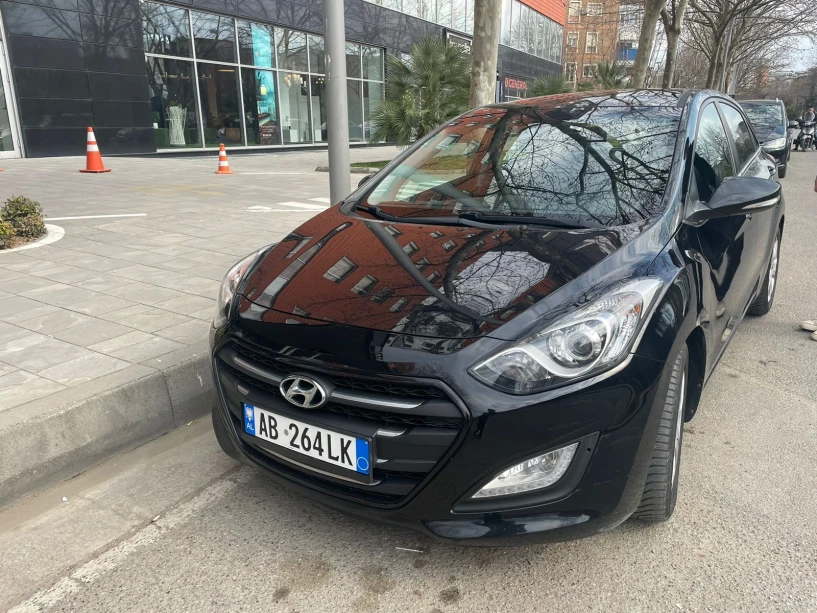 Rent a car in Tirana