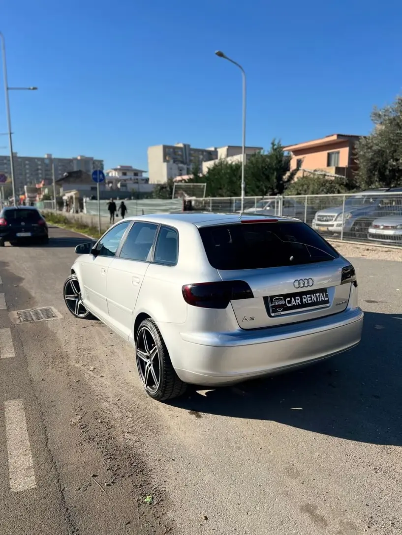 Alquila un coche en Tirana Alquila un coche en Tirana
