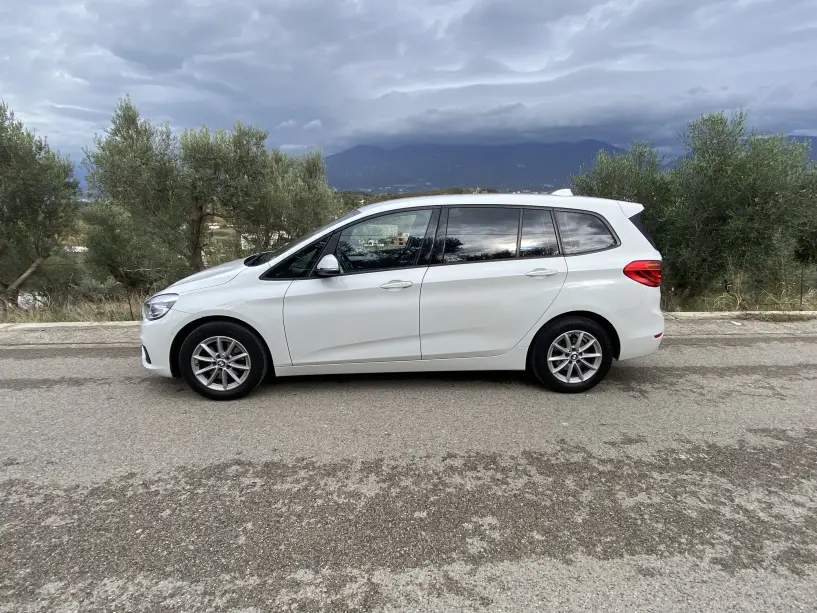 Auto mieten in Tirana