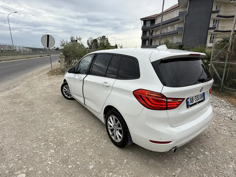 Auto mieten in Tirana