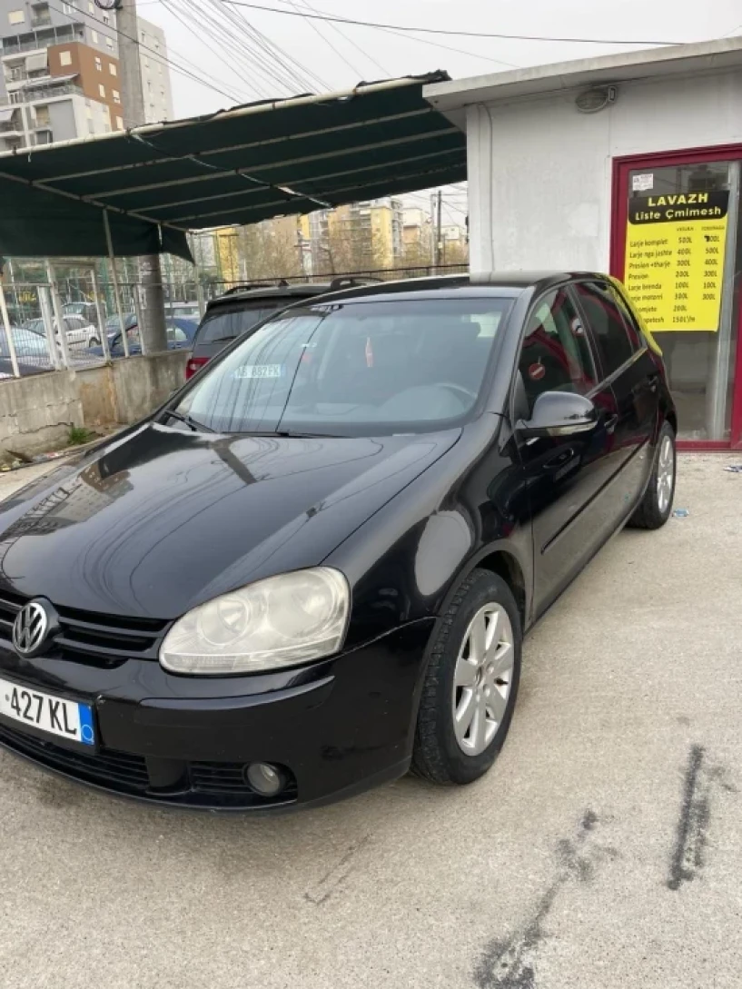 Rent a car in Tirana