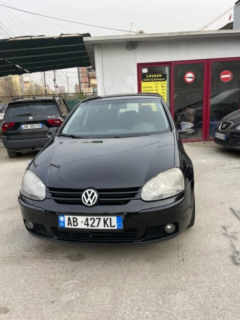 Rent a car in Tirana