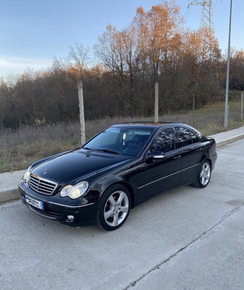 Louer une voiture à Tirana