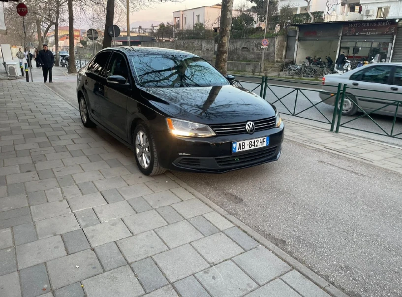 Rent a car in Tirana