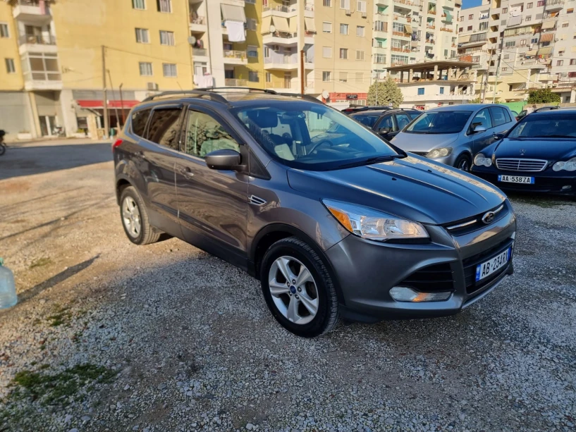 Rent a car in Tirana