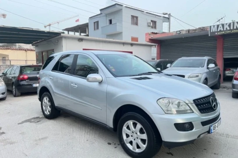 Rent a car in Tirana