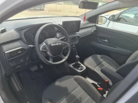 Rent a 2024 Dacia Sandero in Tirana