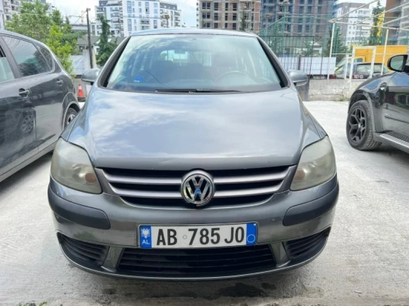 Rent a car in Tirana