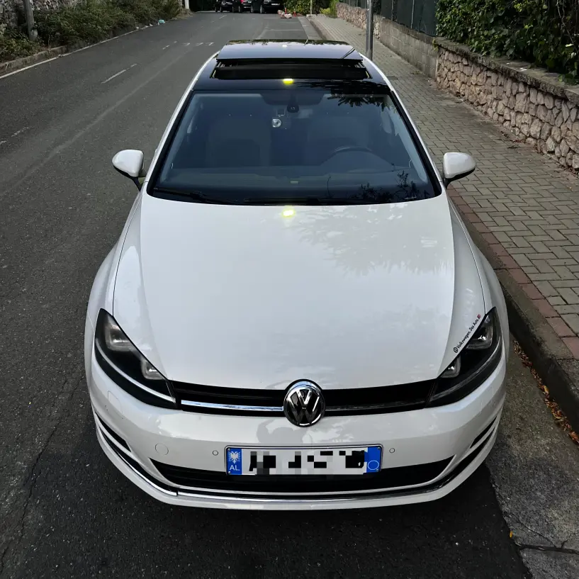Noleggia un'auto a Tirana Noleggia un'auto a Tirana