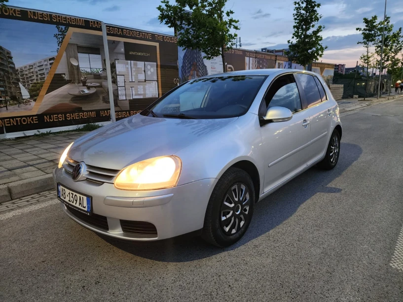 Rent a car in Tirana