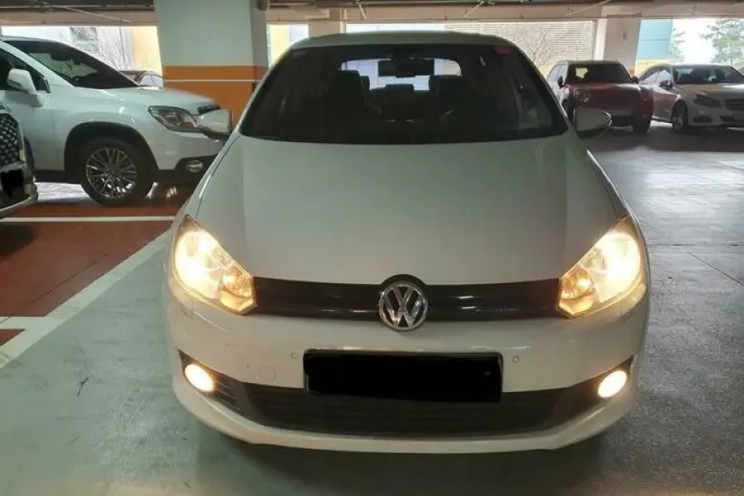 Alquila un coche en Tirana