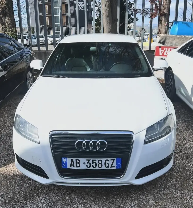 Rent a car in Tirana