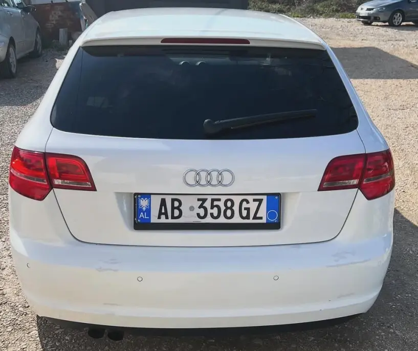 Rent a car in Tirana