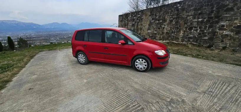 Rent a car in Tirana