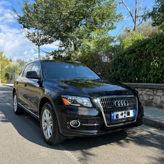 Rent a 2013 Audi Q5 in Tirana