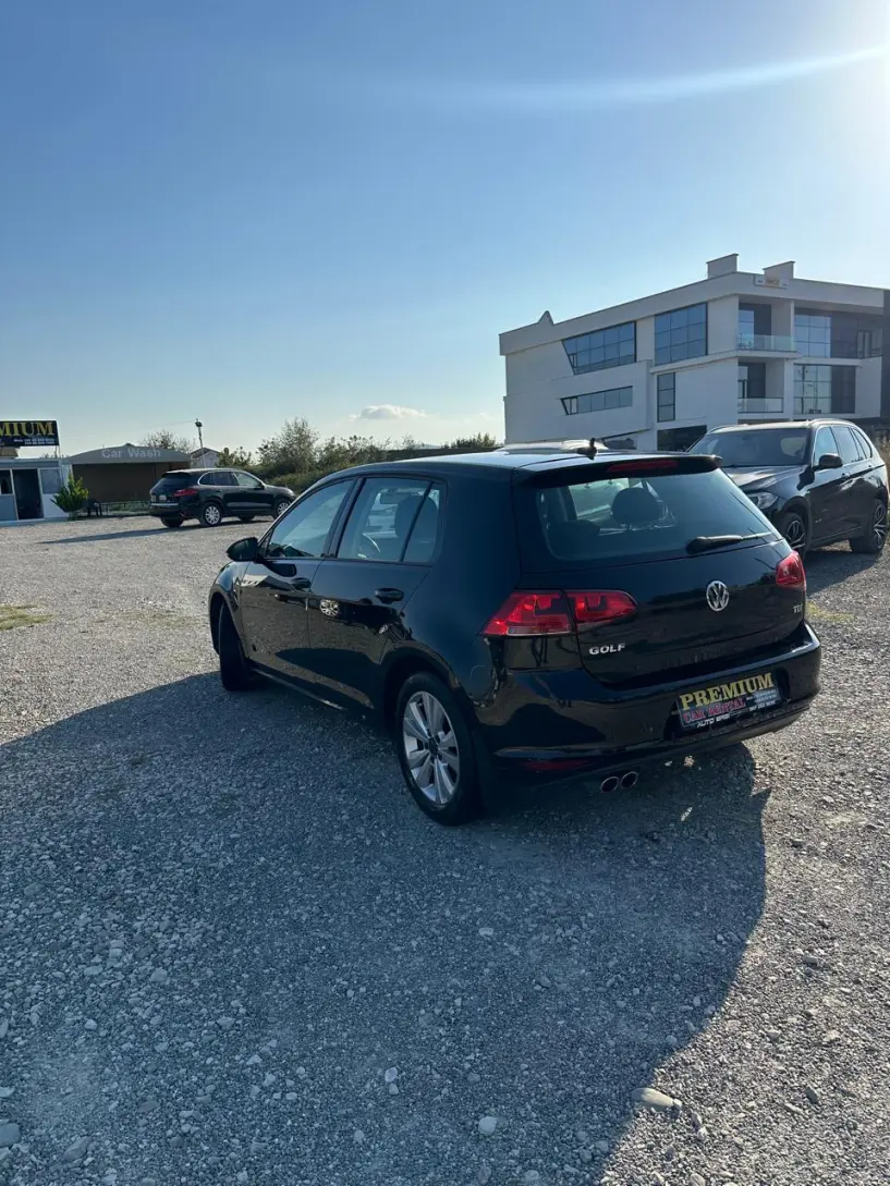 Louer une voiture à Tirana Louer une voiture à Tirana