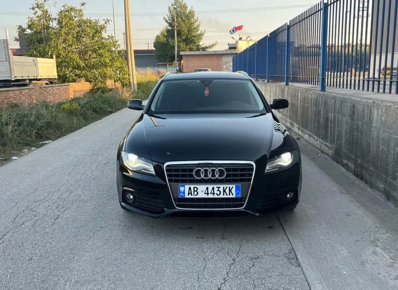 Auto mieten in Tirana