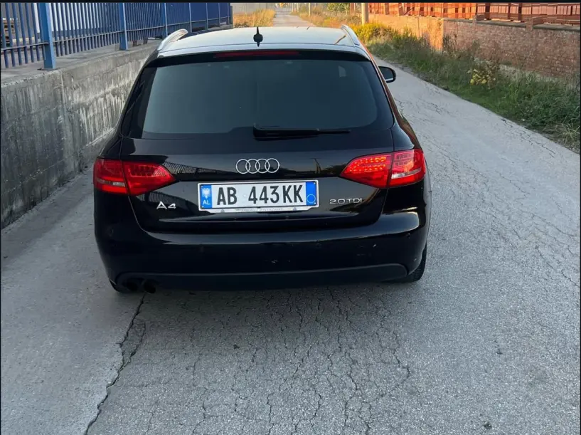 Auto mieten in Tirana