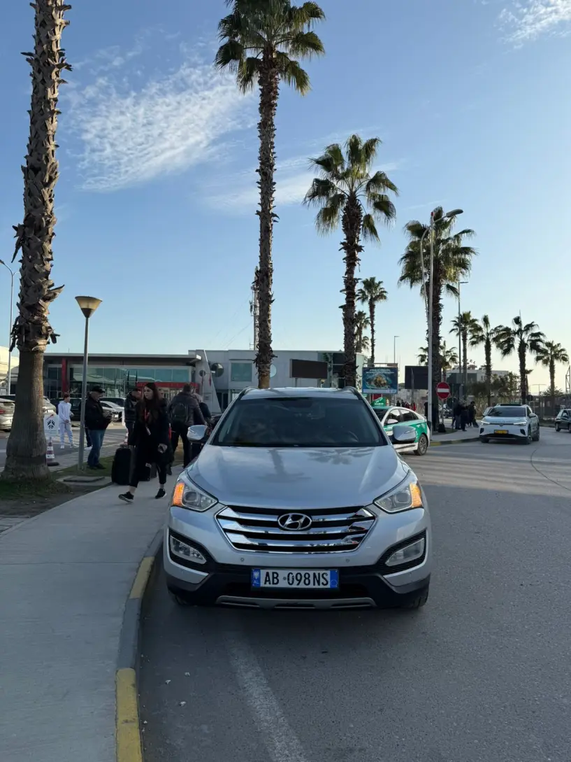 Wynajmij samochód w Tirana