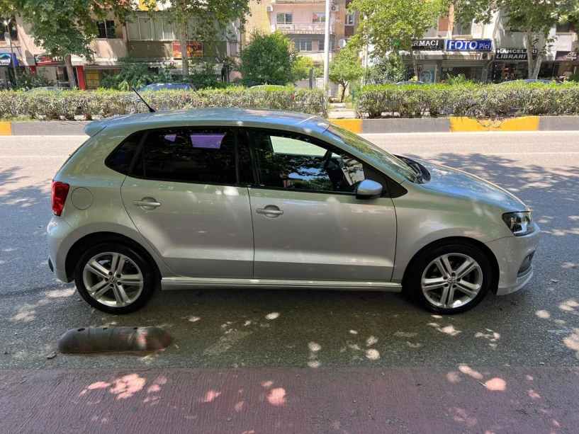 Rent a car in Tirana