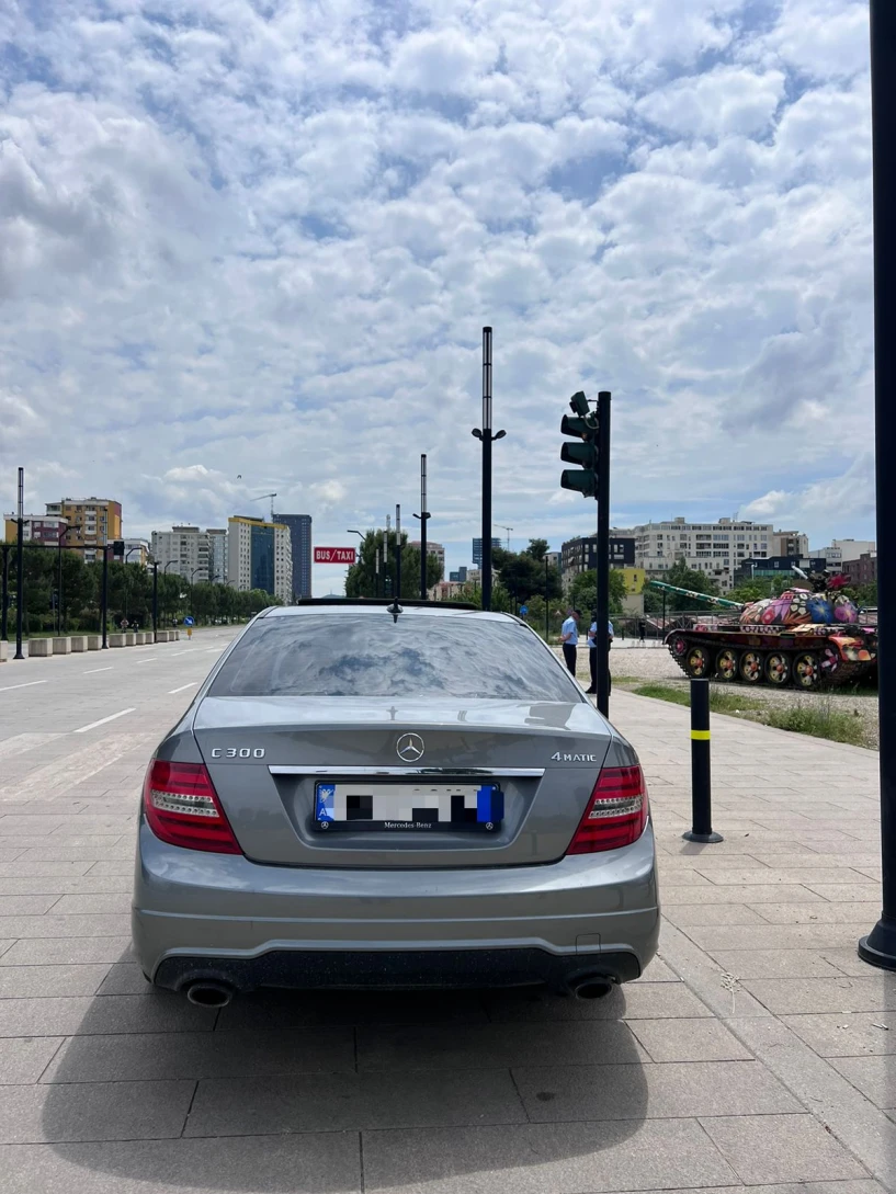 Auto mieten in Tirana