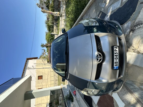 Rent a 2008 Toyota Auris in Durrës