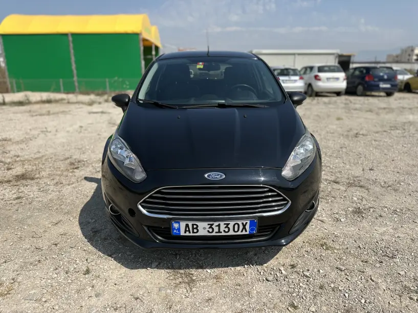 Merrni me qira një makinë në Tirana Merrni me qira një makinë në Tirana