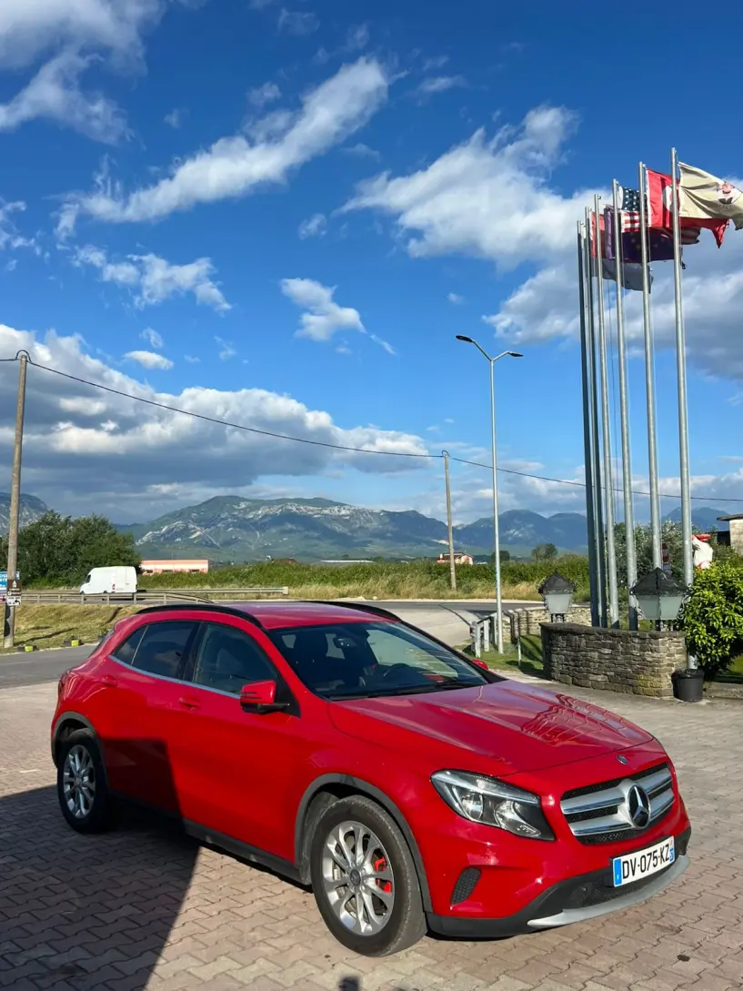 Louer une voiture à Tirana Louer une voiture à Tirana