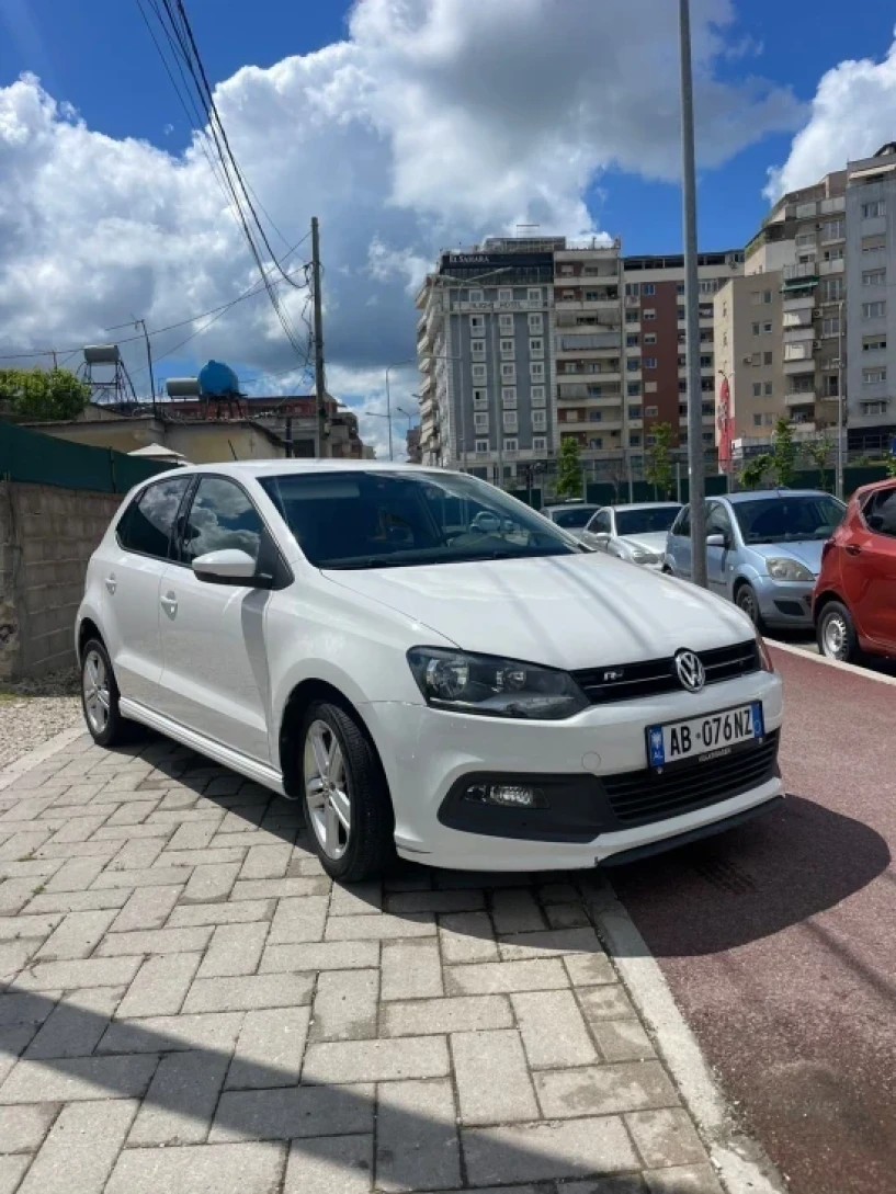 Rent a car in Tirana