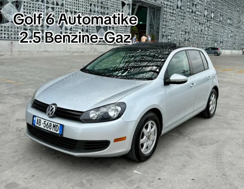 Louer une voiture à Tirana