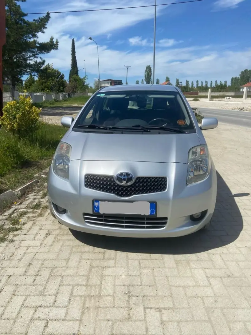 Wynajmij samochód w Tirana
