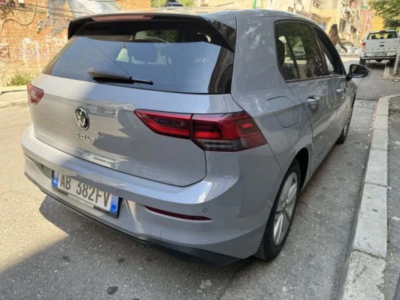 Rent a car in Tirana