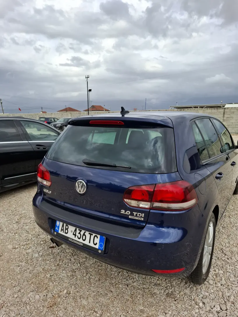 Noleggia un'auto a Tirana Noleggia un'auto a Tirana