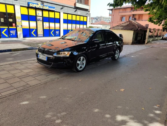 Rent a 2012 Volkswagen Jetta in Tirana