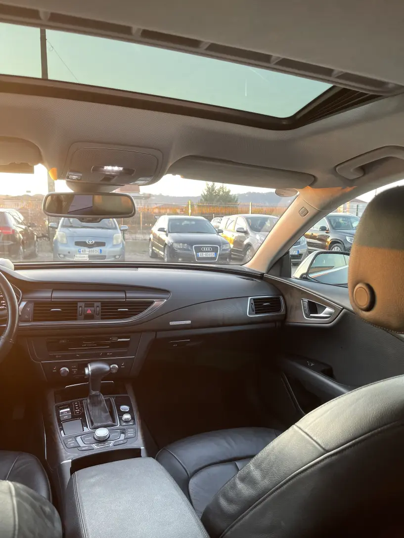 Rent a car in Tirana