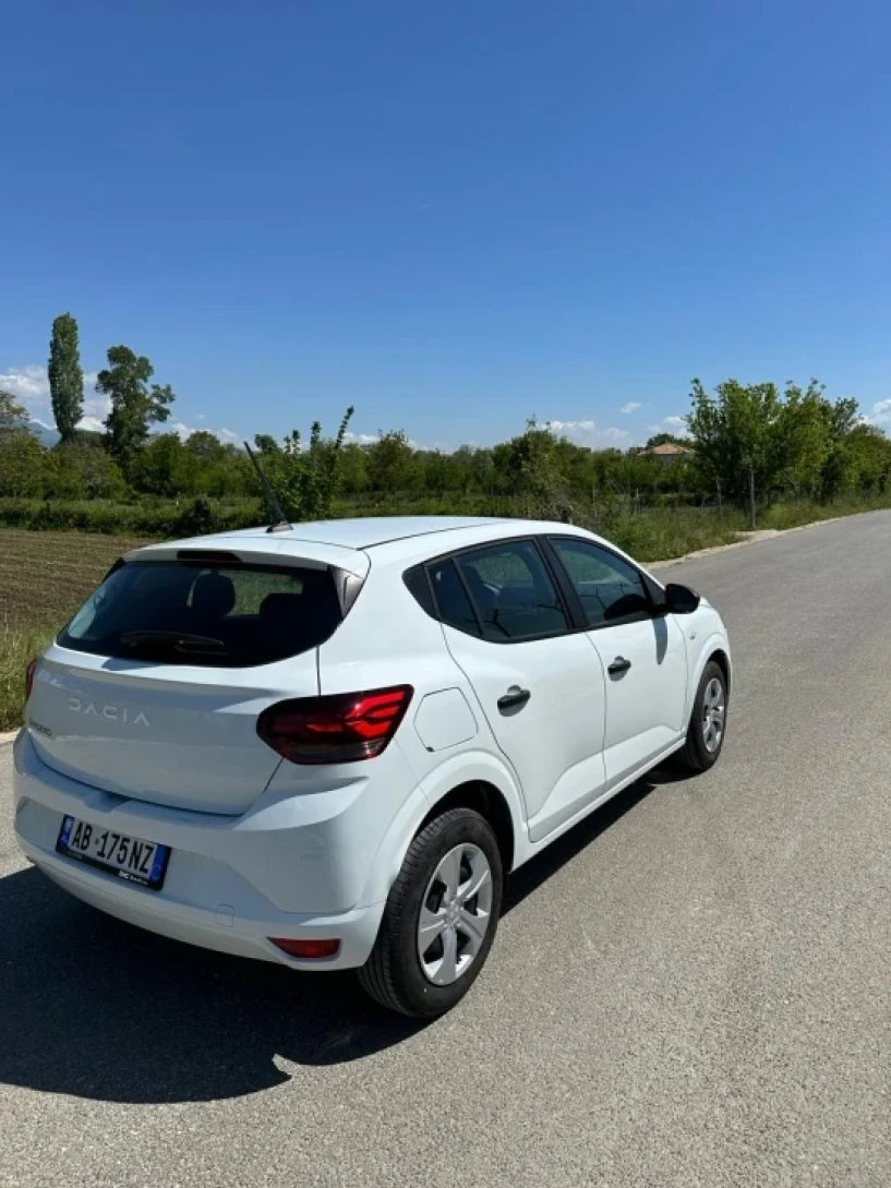 Rent a car in Tirana