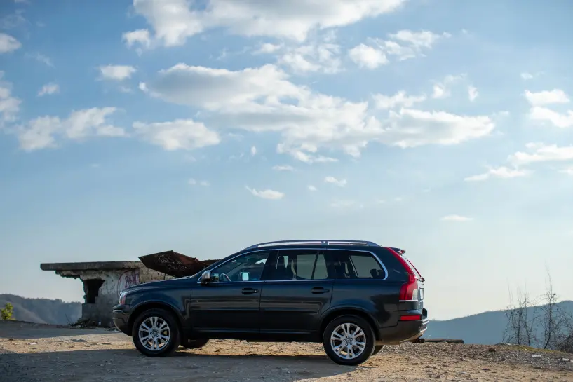 Noleggia un'auto a Tirana