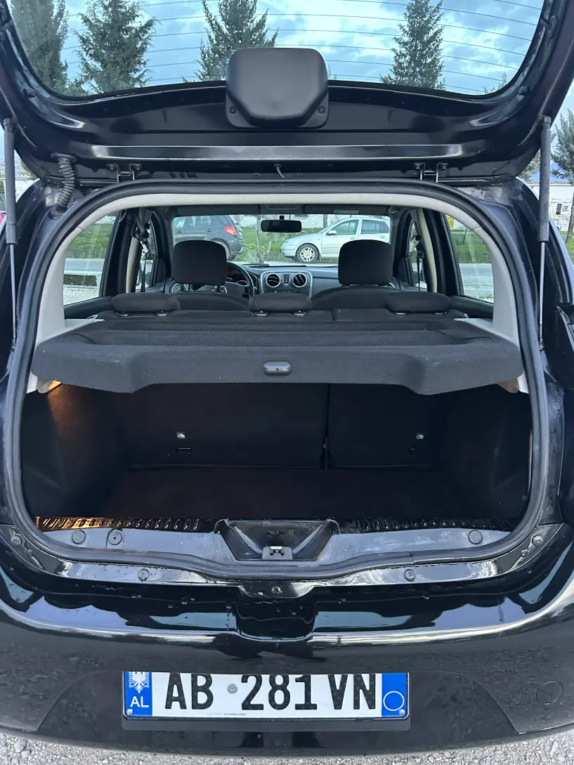 Rent a car in Tirana