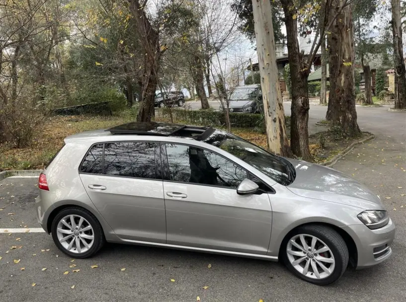 Louer une voiture à Tirana Louer une voiture à Tirana