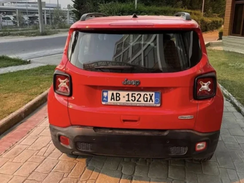 Rent a car in Tirana